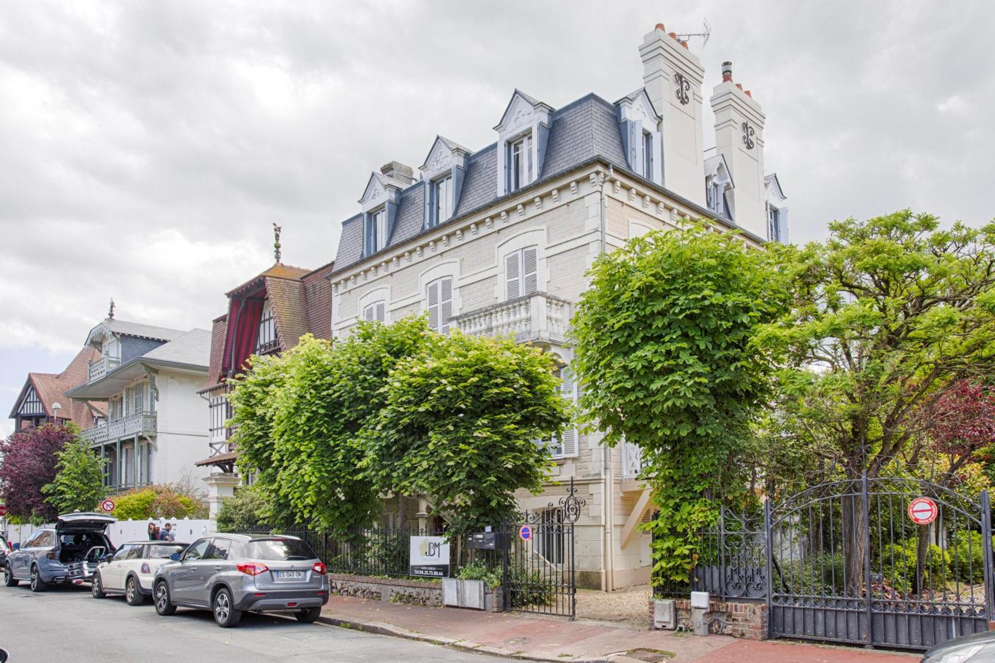Centre Ville Deauville Exterior foto